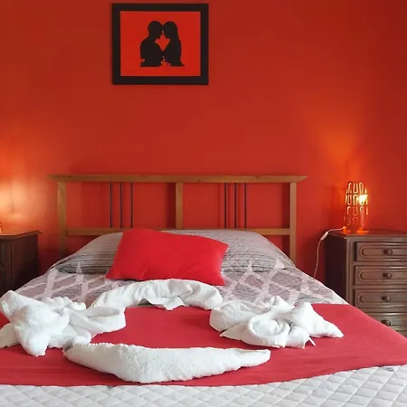 شقة 4 Bedrooms 2 Balcony View Flat