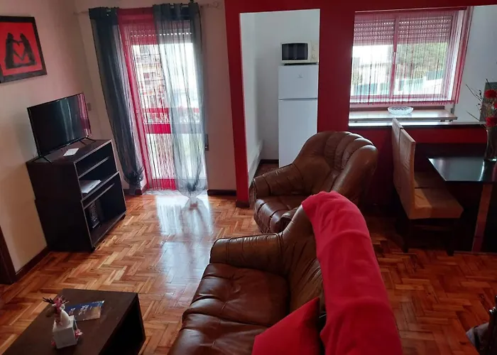 4 Bedrooms 2 Balcony View Flat Apartment