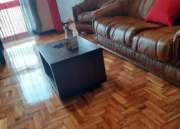 4 Bedrooms 2 Balcony View Flat דירה